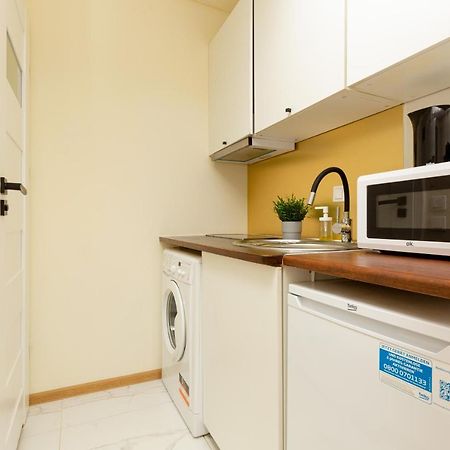 Micro Apartment Miaczynska By Noclegi Renters Varşova Dış mekan fotoğraf