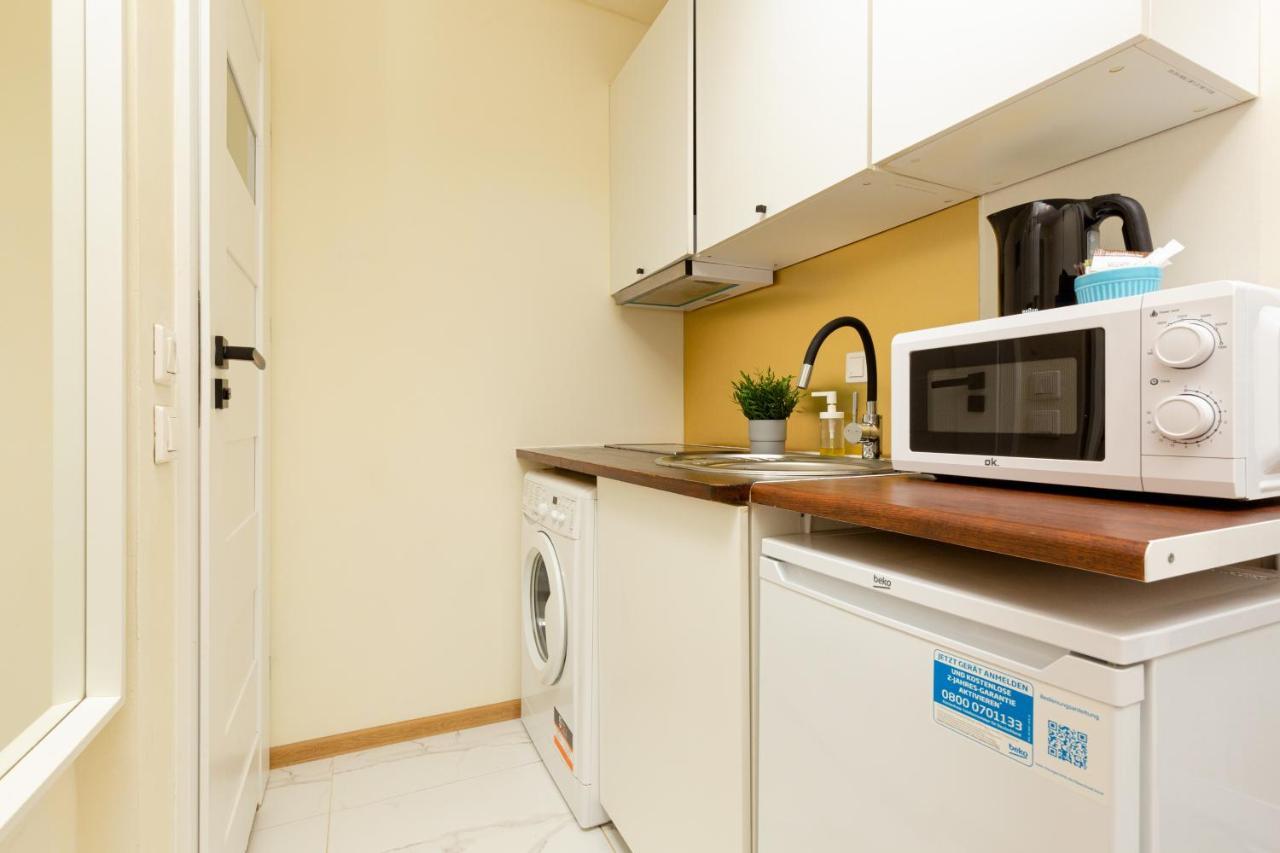 Micro Apartment Miaczynska By Noclegi Renters Varşova Dış mekan fotoğraf